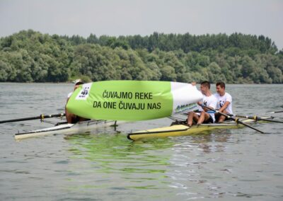 Rowing Federation with Banner